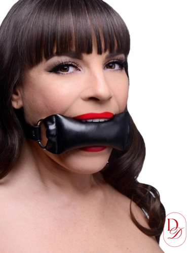 baillon bdsm